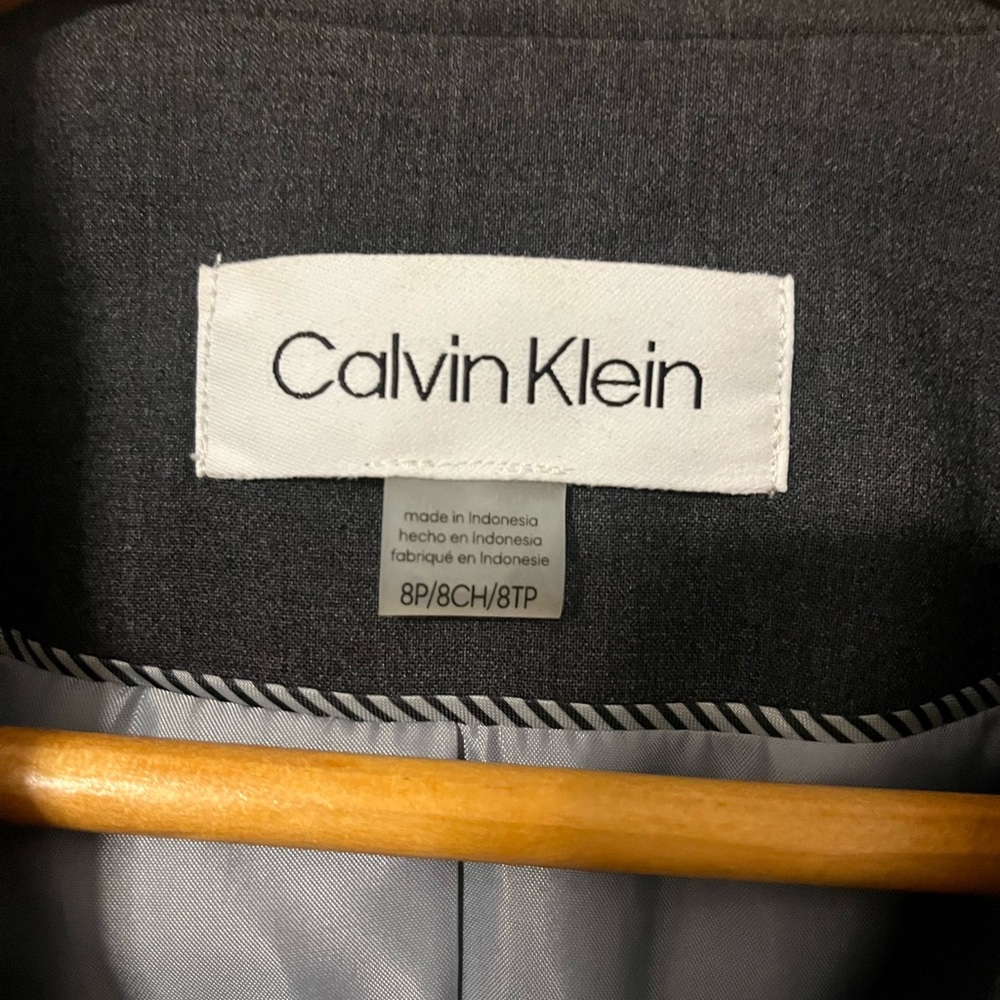 Calvin Klein One-Button Blazer - Picture 5 of 5